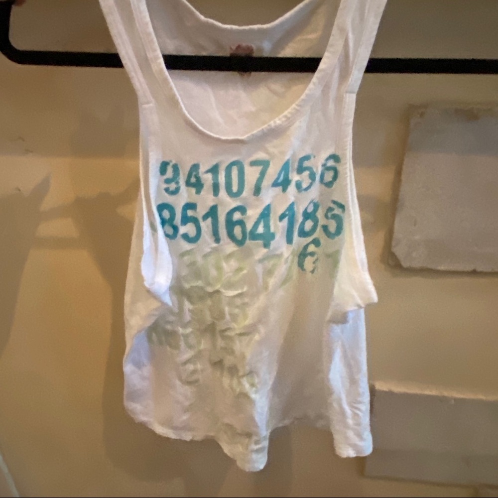 Numbers Tank - Picture 8 of 11